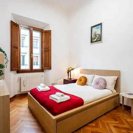 Orcagna Apartment *
