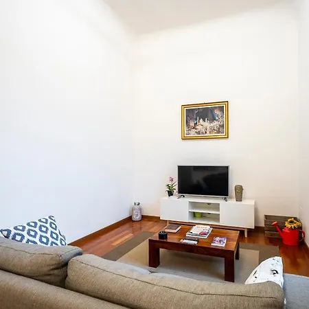 Orcagna Apartment *